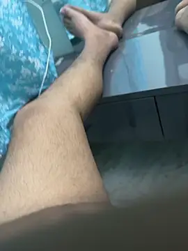 Snapshot of kkkr23456 chatting on 11-24-25, 06:18 kkkr23456 online show from 11-24-25, 06:18