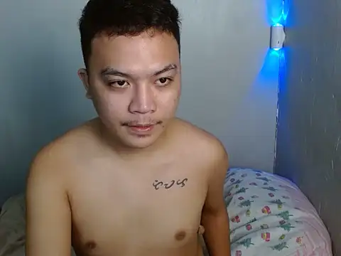 Snapshot of xsweetasian69x chatting on 02-25-26, 09:35 xsweetasian69x online show from 02-25-26, 09:35