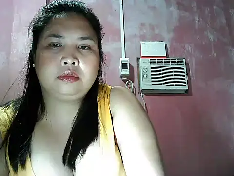 Snapshot of Chaxieboobs chatting on 10-18-25, 08:04 Chaxieboobs online show from 10-18-25, 08:04