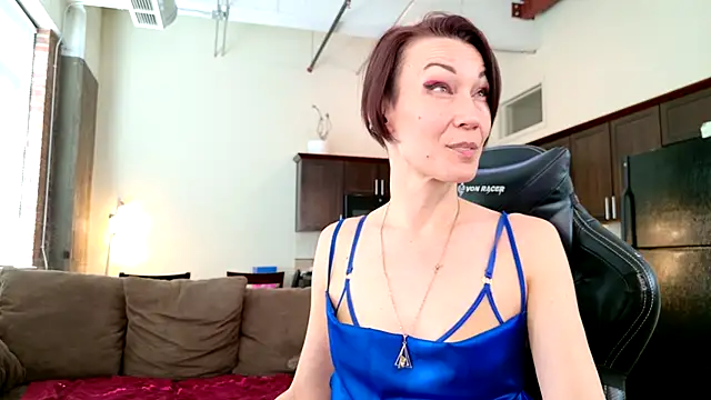 EveEnigma online show from 02-28-25, 05:59