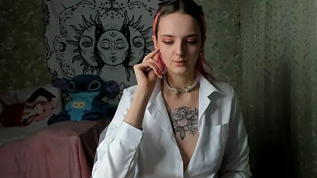 Snapshot of Cutie_Adelia chatting on 03-22-25, 05:52 Cutie Adelia online show from 03-22-25, 05:52