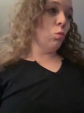 AuroraSummers online show from 02-20-25, 12:41