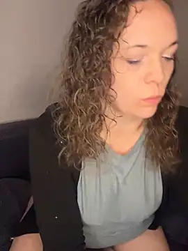 AuroraSummers online show from 03-21-25, 12:51