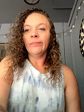 AuroraSummers online show from 09-08-25, 03:11