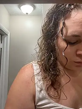 AuroraSummers online show from 09-25-25, 02:21