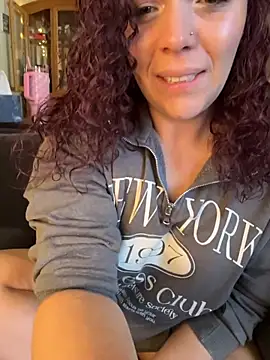 AuroraSummers online show from 03-20-26, 03:17