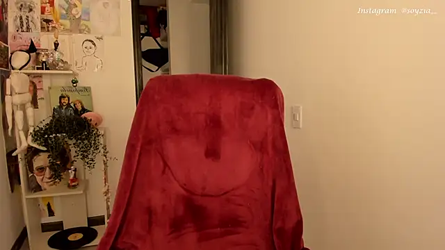 Snapshot of bellaa-w chatting on 09-13-25, 07:46 bellaa-w online show from 09-13-25, 07:46