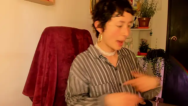 Snapshot of bellaa-w chatting on 10-03-25, 09:34 bellaa-w online show from 10-03-25, 09:34