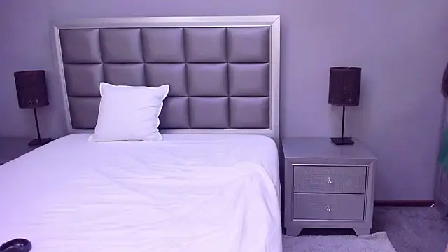 Snapshot of HellennSweet chatting on 02-02-25, 08:57 HellennSweet online show from 02-02-25, 08:57