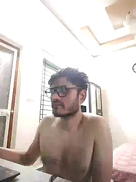 Snapshot of alex78265 chatting on 06-04-26, 11:27 alex78265 online show from 06-04-26, 11:27