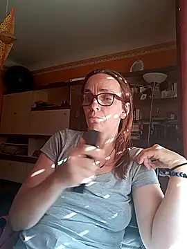 Dettybitch40 online show from 09-11-25, 01:55