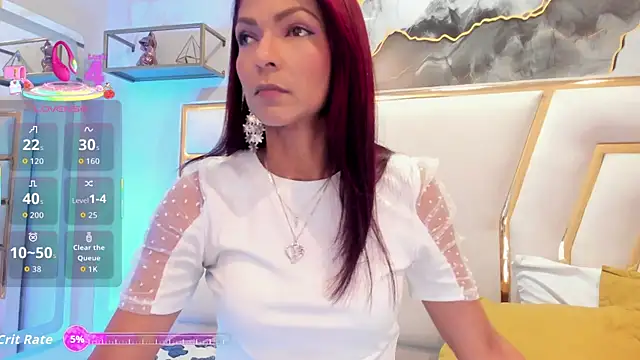 Snapshot of HannaPetit chatting on 09-30-25, 07:19 HannaPetit online show from 09-30-25, 07:19