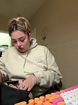 nativepumpkin95 online show from 02-14-25, 04:37