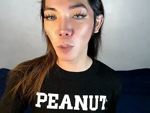 Snapshot of perly_169 chatting on 02-07-25, 01:11 perly 169 online show from 02-07-25, 01:11