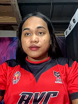 Snapshot of bettina_love chatting on 11-09-25, 01:09 bettina love online show from 11-09-25, 01:09