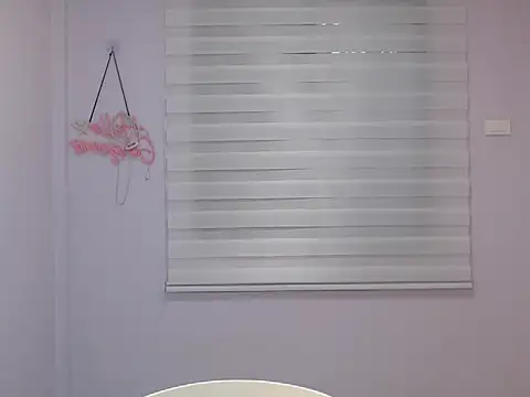 Snapshot of Miss_Ivanawolf chatting on 12-20-25, 09:05 Miss Ivanawolf online show from 12-20-25, 09:05