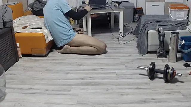 Snapshot of AnalSucht@xh chatting on 11-19-25, 12:43 AnalSuchtxh online show from 11-19-25, 12:43