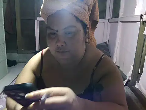 Snapshot of xxbigboootyxx chatting on 09-17-25, 11:56 xxbigboootyxx online show from 09-17-25, 11:56