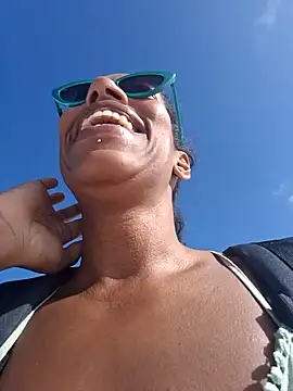 Goldenlace online show from 12-19-24, 09:49