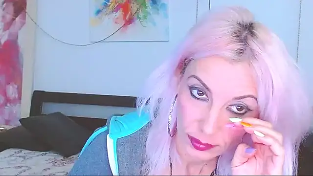 HoneyLara online show from 02-28-25, 09:01