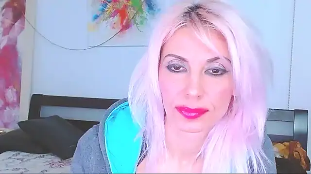 HoneyLara online show from 03-01-25, 05:31