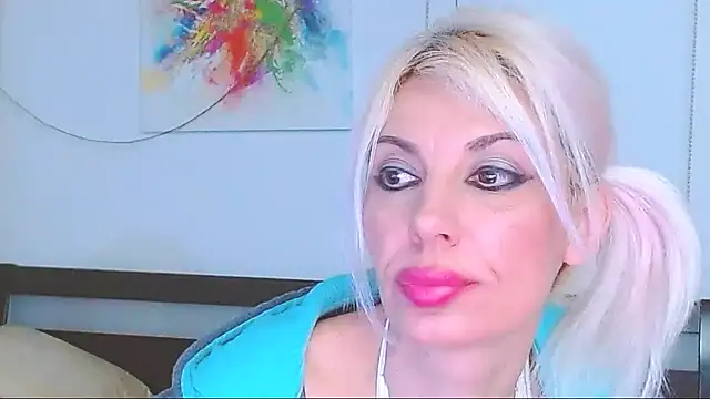 HoneyLara online show from 03-13-25, 03:11