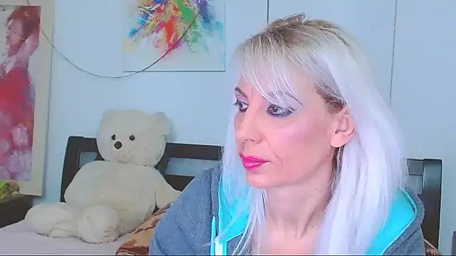 HoneyLara online show from 02-26-26, 12:53