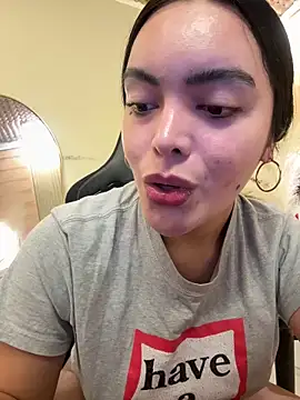 HotstuffCherrySummer online show from 12-21-25, 10:22