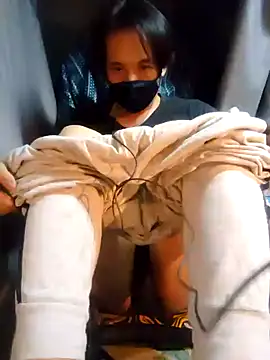 tarou08700870 online show from 11-17-25, 06:46