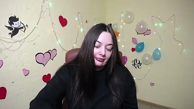 MilanaPrice online show from 01-21-25, 06:23