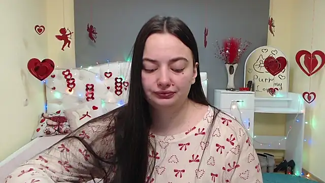 Snapshot of MilanaPrice chatting on 02-05-26, 08:13 MilanaPrice online show from 02-05-26, 08:13