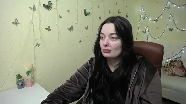 Snapshot of MilanaPrice chatting on 03-14-26, 07:14 MilanaPrice online show from 03-14-26, 07:14