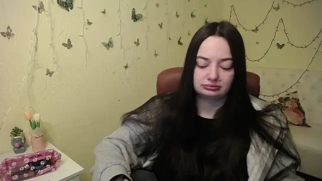 Snapshot of MilanaPrice chatting on 03-15-26, 08:31 MilanaPrice online show from 03-15-26, 08:31