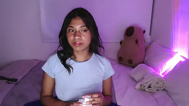 dark enchantress  online show from 02-23-25, 02:51