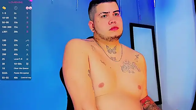 Snapshot of Thomas_chubbyxhot chatting on 12-27-24, 02:14 Thomas chubbyxhot online show from 12-27-24, 02:14