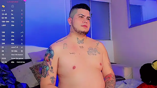 Snapshot of Thomas_chubbyxhot chatting on 01-29-25, 05:51 Thomas chubbyxhot online show from 01-29-25, 05:51