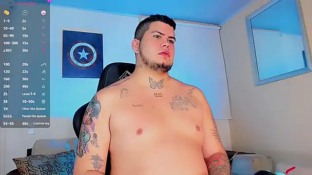 Snapshot of Thomas_chubbyxhot chatting on 02-06-25, 09:11 Thomas chubbyxhot online show from 02-06-25, 09:11