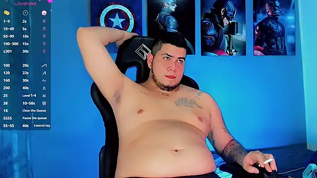 Snapshot of Thomas_chubbyxhot chatting on 03-20-25, 12:53 Thomas chubbyxhot online show from 03-20-25, 12:53