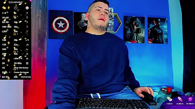 Snapshot of Thomas_chubbyxhot chatting on 10-20-25, 03:29 Thomas chubbyxhot online show from 10-20-25, 03:29