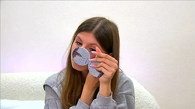 LillianKim online show from 09-09-25, 08:47