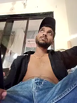 sushilbhosale667 online show from 11-02-25, 10:39