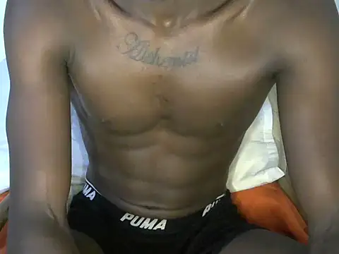 Snapshot of blackpanther_777 chatting on 12-15-24, 01:46 blackpanther 777 online show from 12-15-24, 01:46