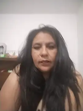 Snapshot of Vilainemarie chatting on 07-22-26, 10:07 Vilainemarie online show from 07-22-26, 10:07