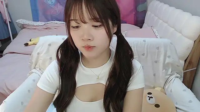Snapshot of Sakura_Anne chatting on 02-23-25, 05:45 Sakura Anne online show from 02-23-25, 05:45