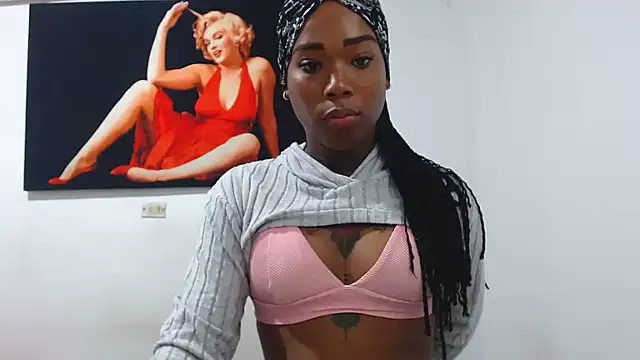 Snapshot of khendraDab chatting on 03-23-26, 12:03 khendraDab online show from 03-23-26, 12:03