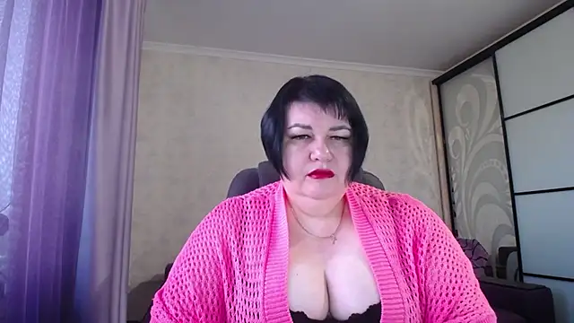 JuicyLady Di online show from 02-02-25, 05:21