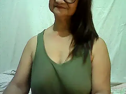 Snapshot of ScorpionLove12 chatting on 02-14-25, 05:36 ScorpionLove12 online show from 02-14-25, 05:36