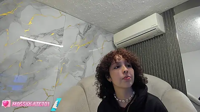 Katemoss70 online show from 02-16-25, 12:10