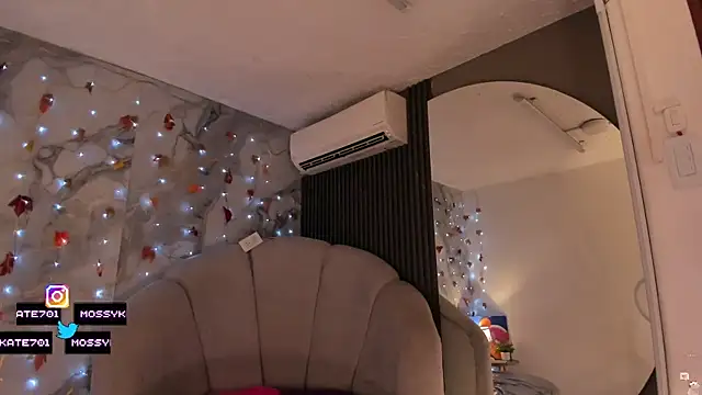 Katemoss70 online show from 11-27-25, 12:29