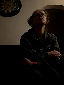 bustybunny25 online show from 10-25-25, 04:20